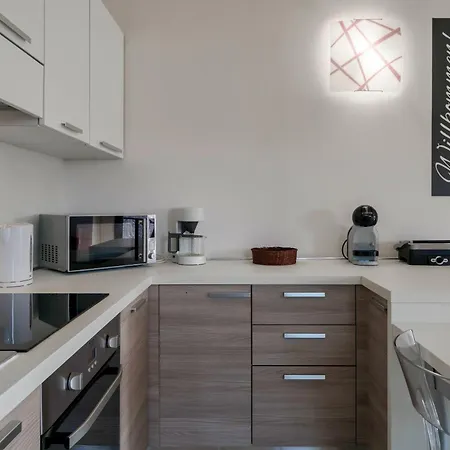 Apartamento Casa Lugana 1 - Monolocale Con Piscina Fronte *