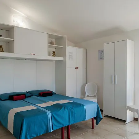 Casa Lugana 15 - Monolocale Con Piscina Fronte Apartment Sirmione