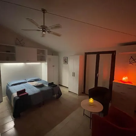 Casa Lugana 1 - Monolocale Con Piscina Fronte Apartamento *