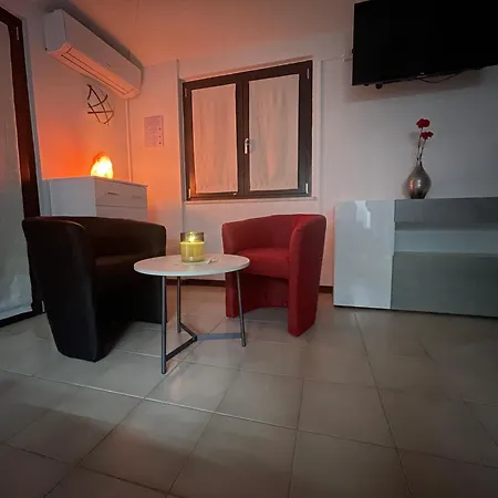 Casa Lugana 15 - Monolocale Con Piscina Fronte Apartment